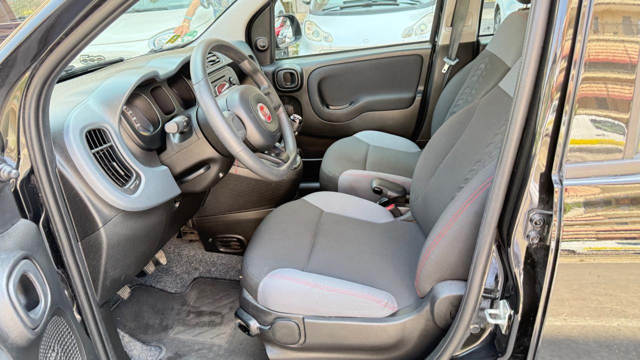 Fiat Panda 1.2 Lounge LED PDC