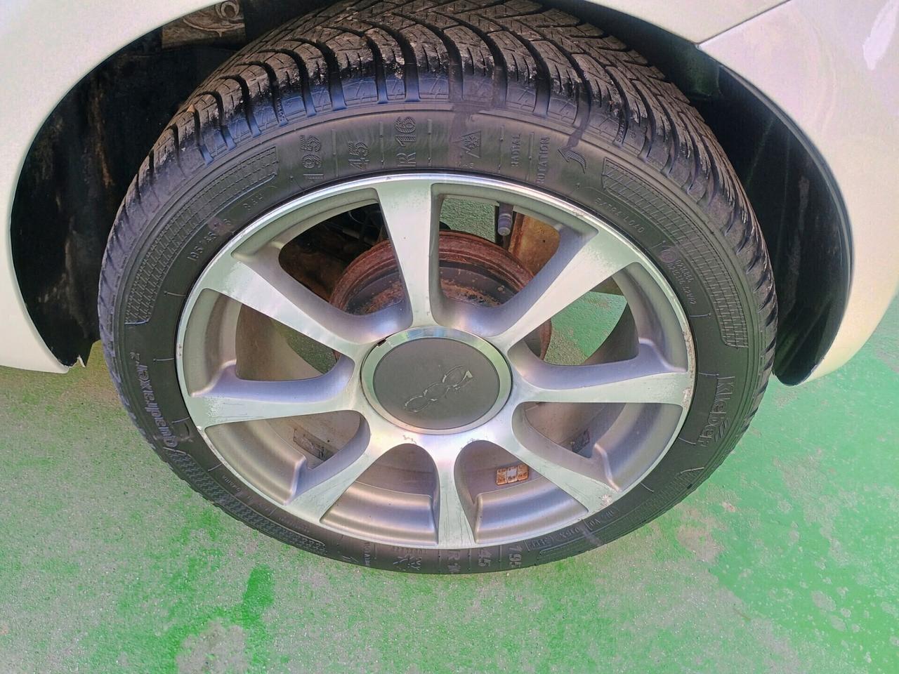 Fiat 500 CABRIO - ADATTA PER NEOPATENTATI