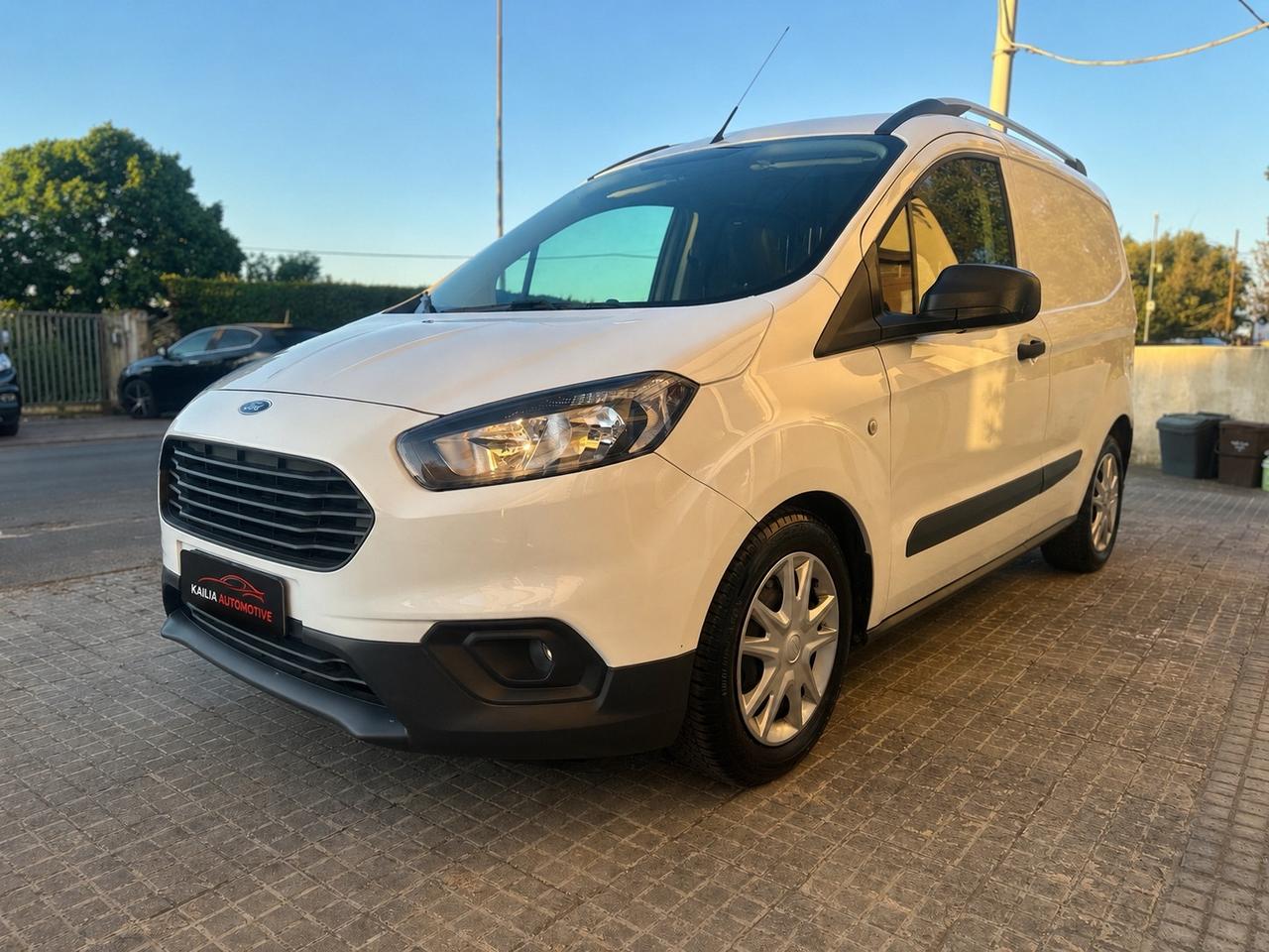 Ford Transit Courier 1.5 TDCi 100CV Van Titanium