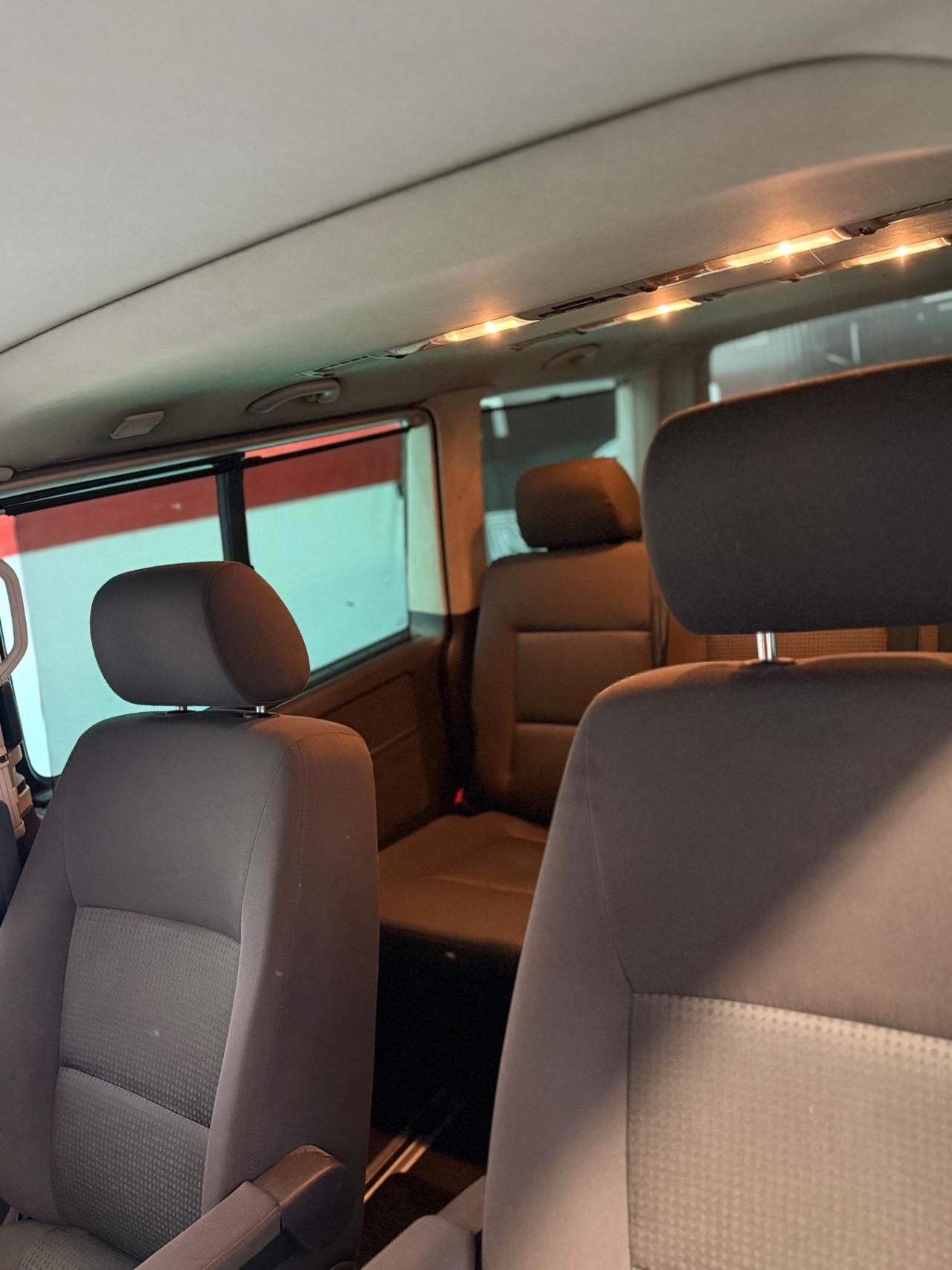 Volkswagen Multivan 2.5 TDI/130CV Highline