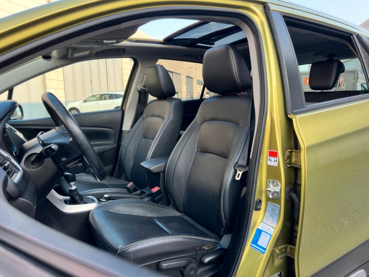Suzuki S-Cross 1.6 DDiS 4WD All Grip Star View FULL OPTIONAL