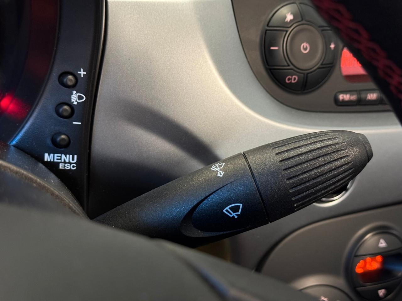 1.2cc 69CV TETTO PANORAMICO APRIBILE ELETTRICO