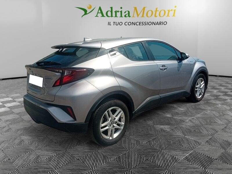 Toyota C-HR Hybrid 1.8H (122CV) E-CVT Dynamic