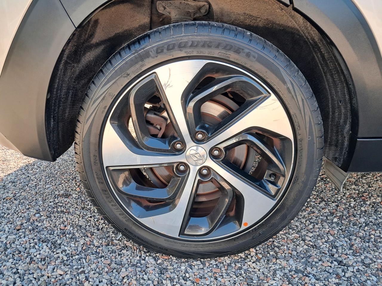 Hyundai Tucson 1.7 CRDi 141cv Xpossible