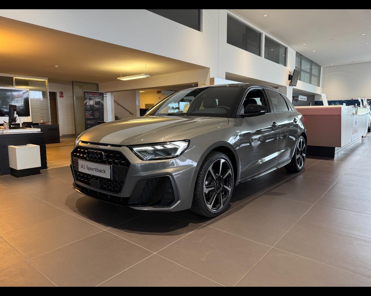 AUDI Audi A1 Sportback Identity Black 30 TFSI 85(116) kW(CV) S tronic