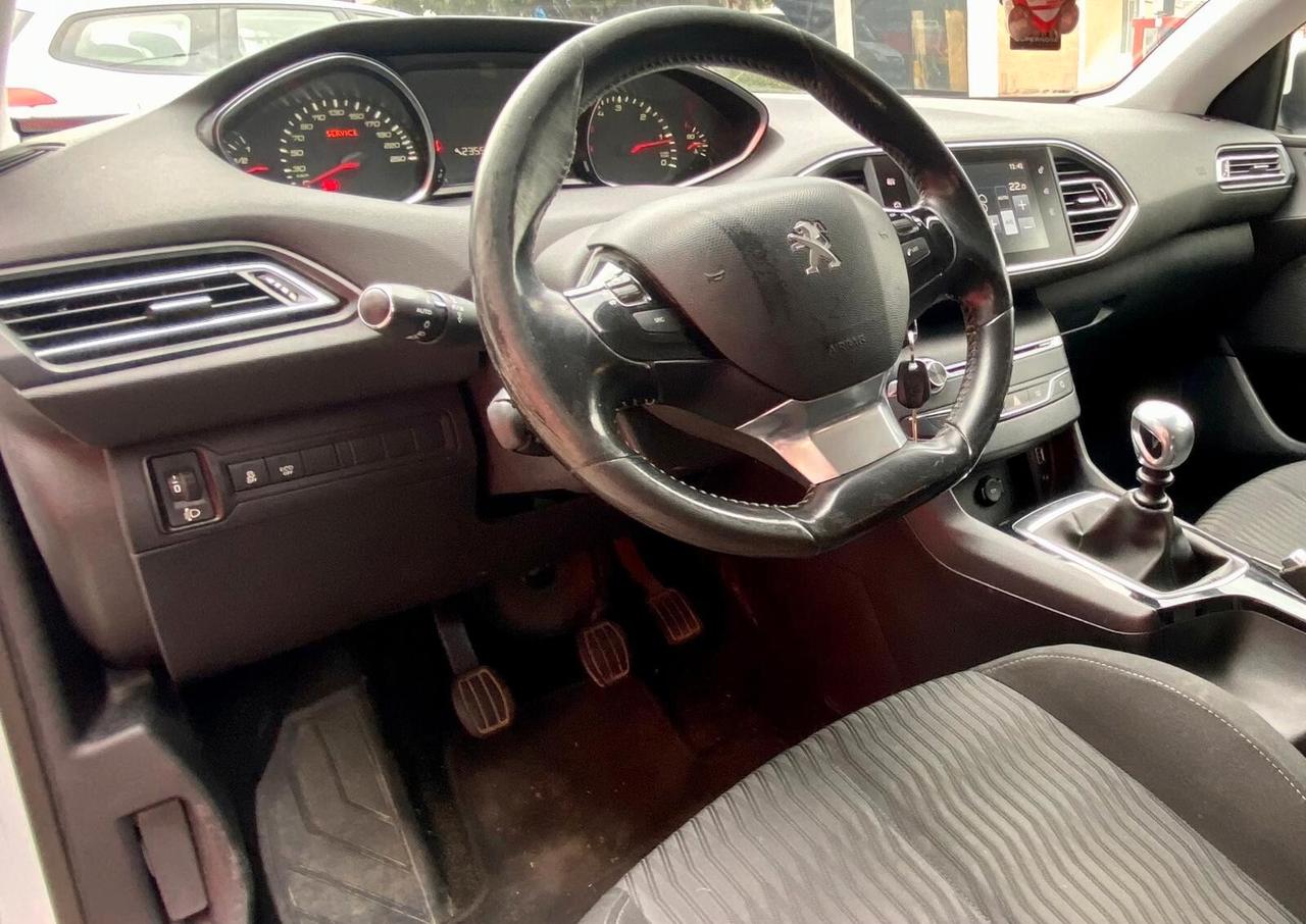 Peugeot 308 BlueHDi 120 S&S SW Business