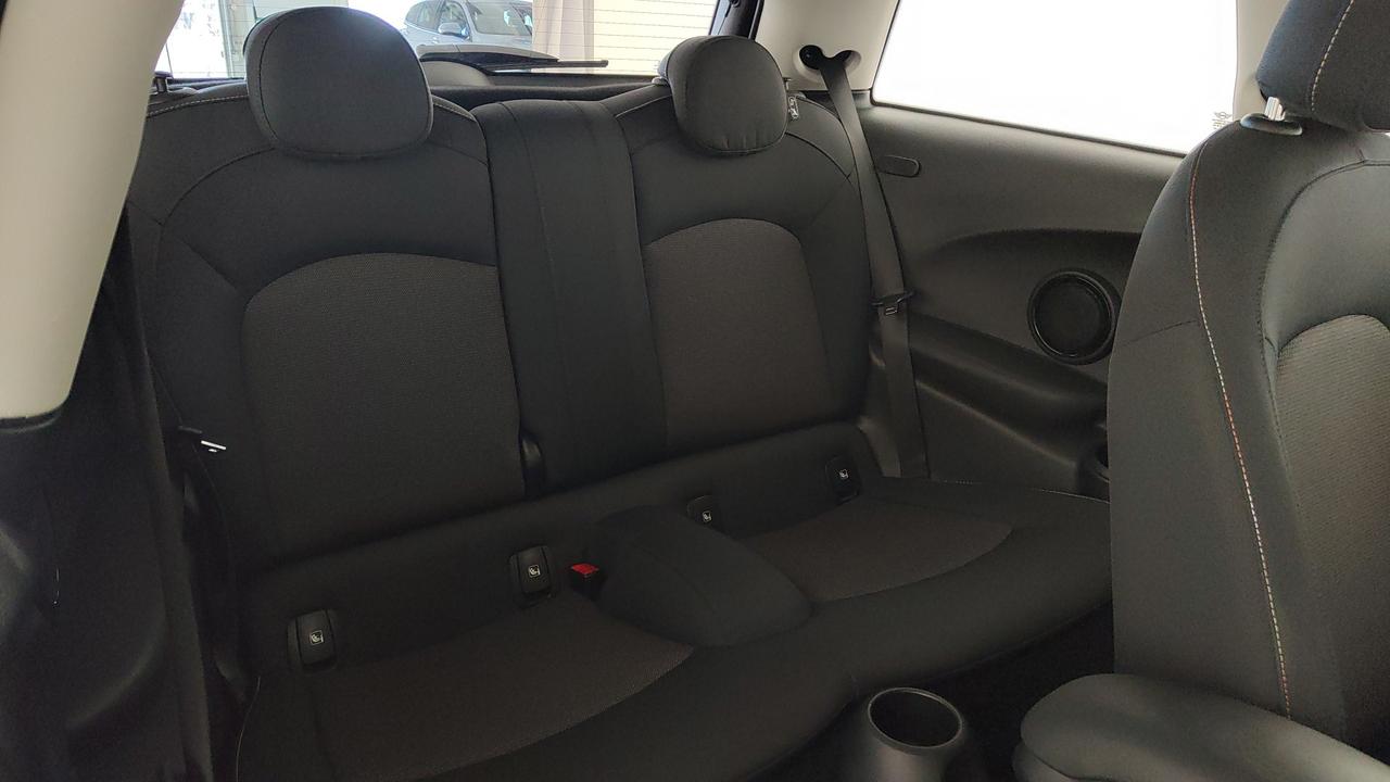 MINI Mini Cooper F66 3p - Mini Cooper 3p 1.5 C Classic auto