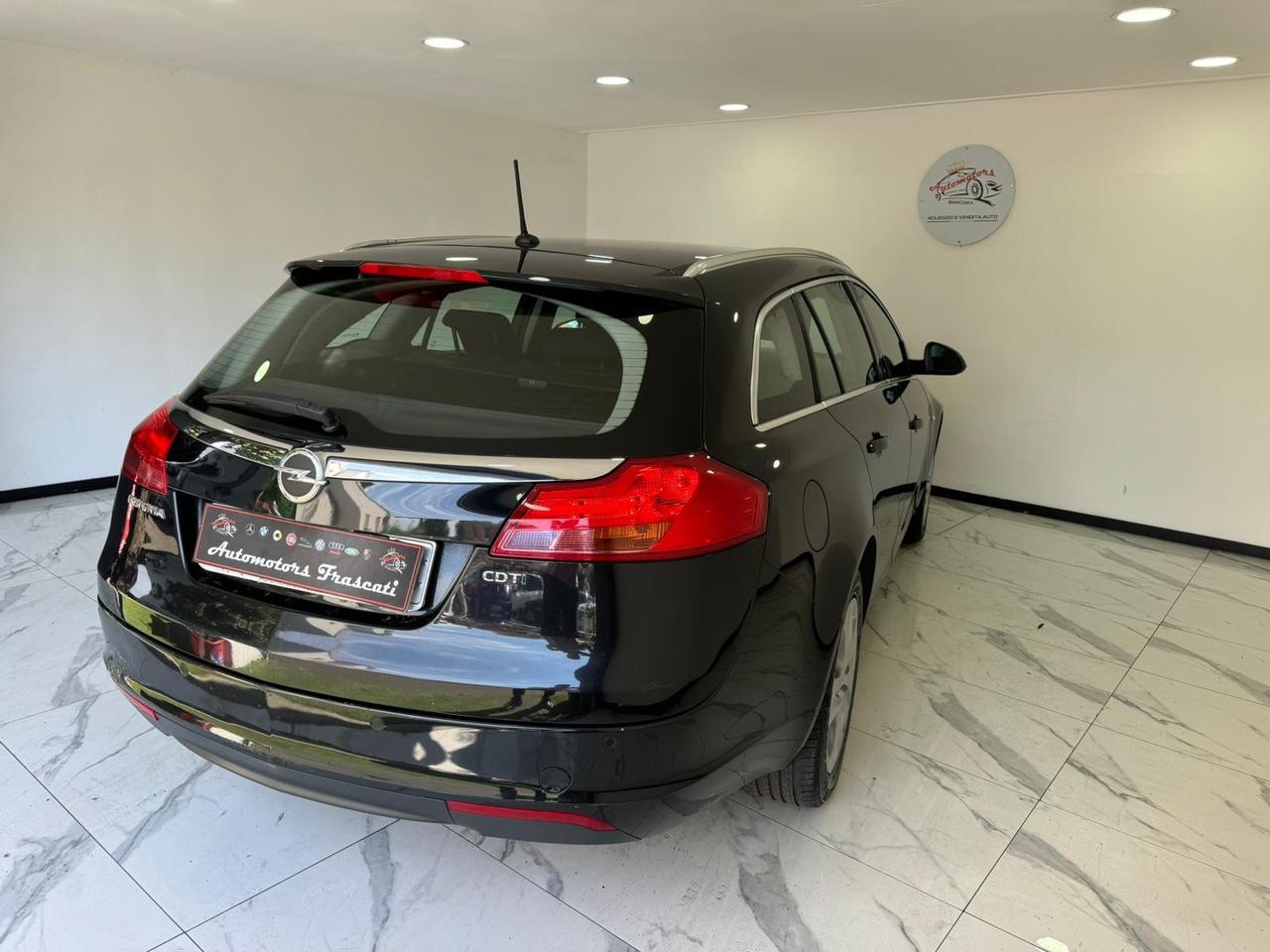 Opel Insignia 2.0 CDTI Sports Tourer -2012