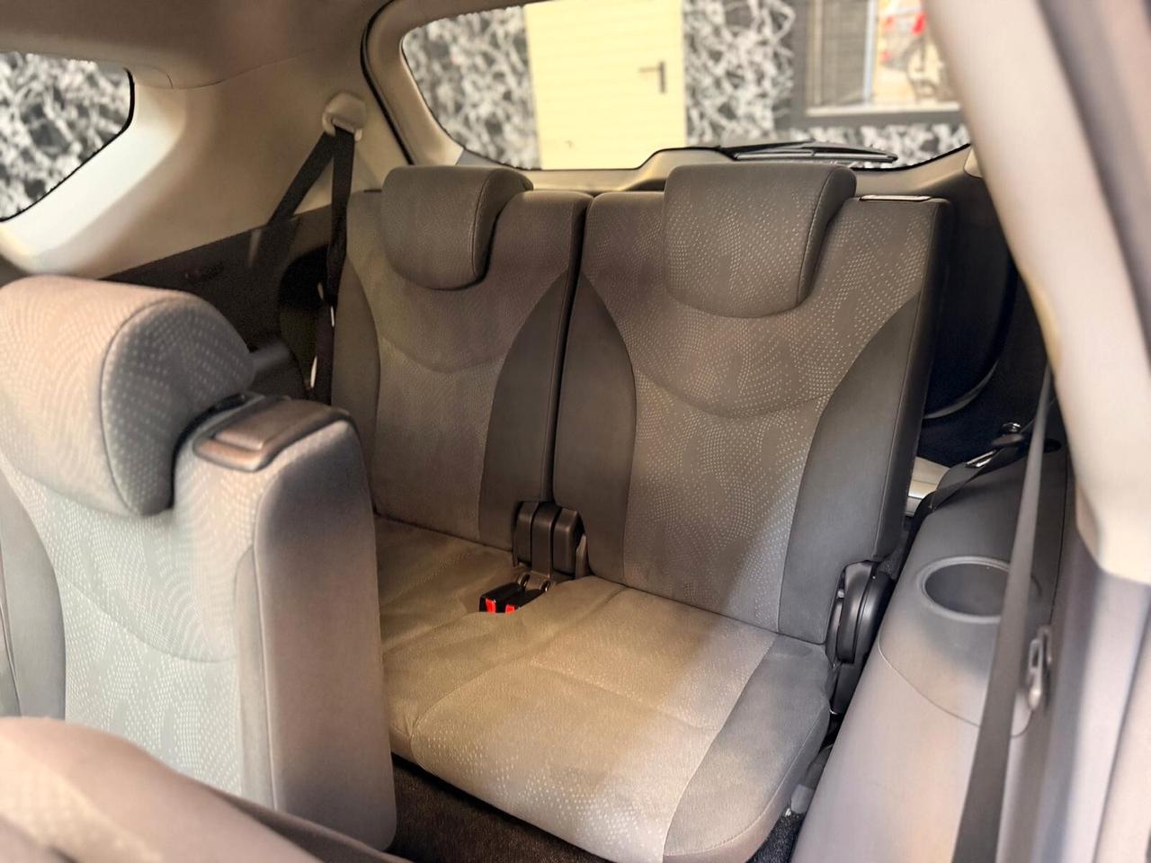 Toyota Prius Prius+ 1.8h Lounge