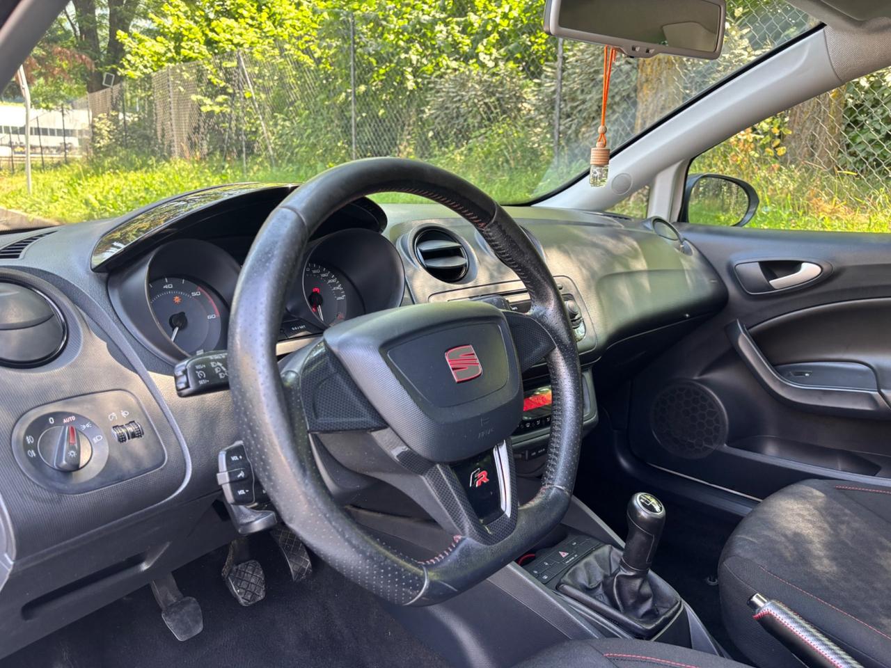 Seat Ibiza 2.0 TDI 3p FR 143cc