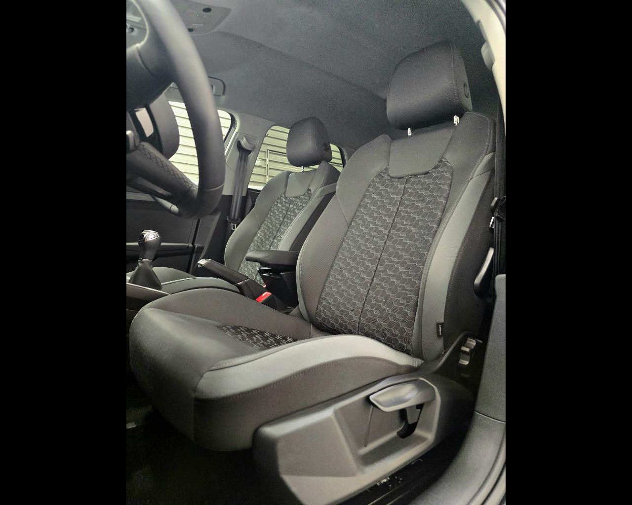 AUDI A1 SPORTBACK 30 TFSI BUSINESS