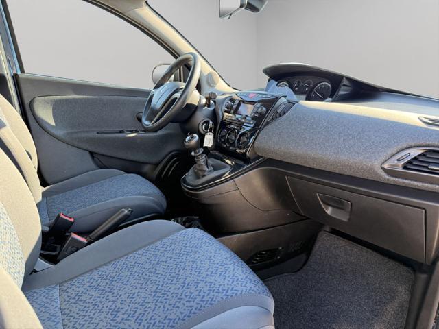LANCIA Ypsilon 1.0 FireFly 5 porte S&S Hybrid Silver Plus