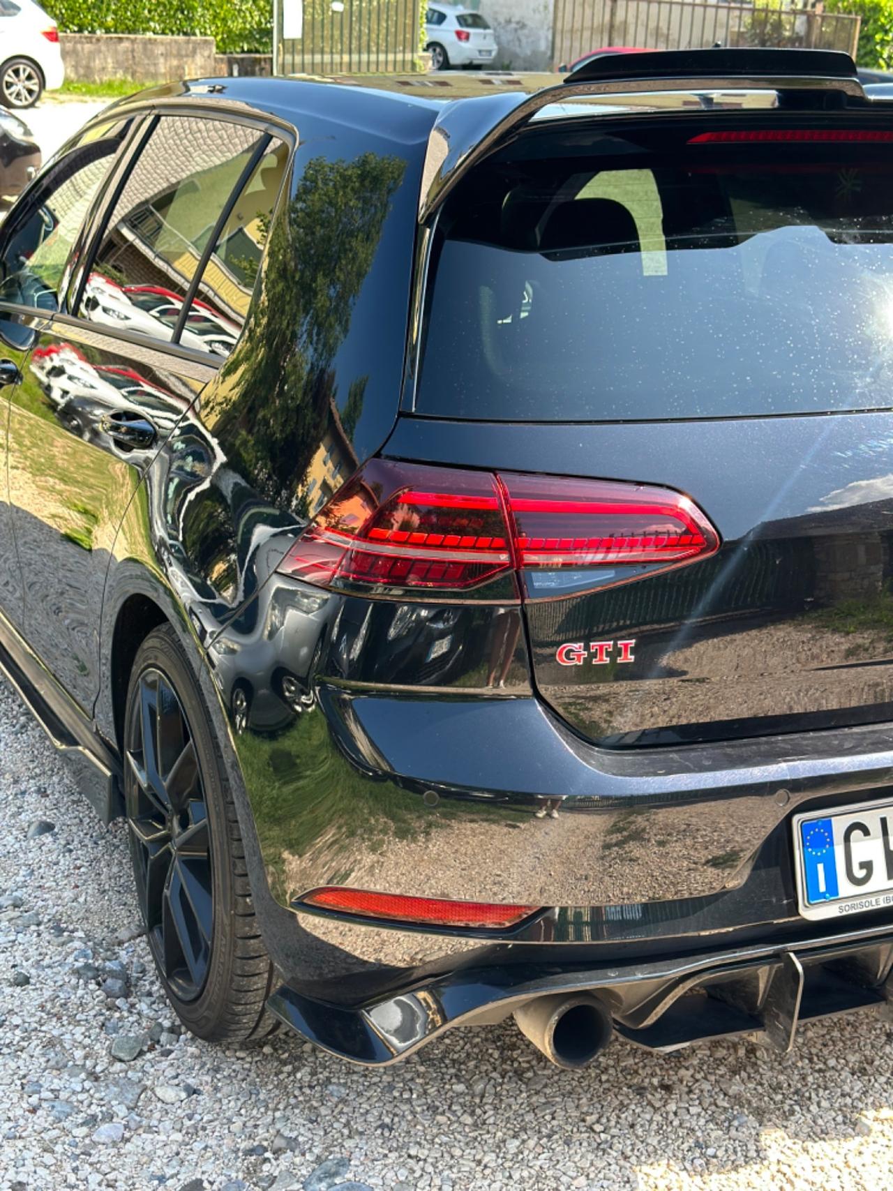 Volkswagen GOLF GTI PERFORMANCE 2.0 245 CV TSI 5P