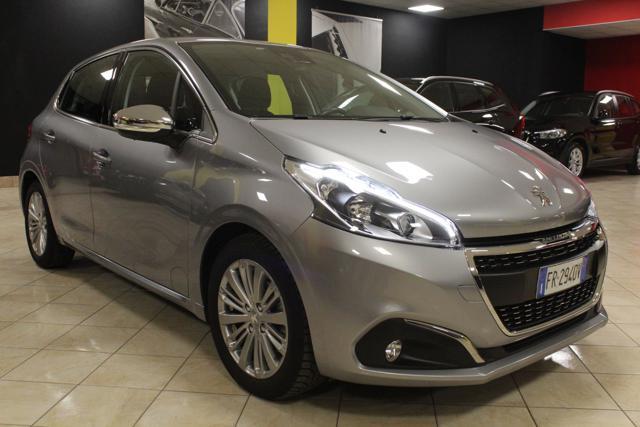 PEUGEOT 208 5 porte Allur "NON OBBLIGO DI FINANZIAMENTO"