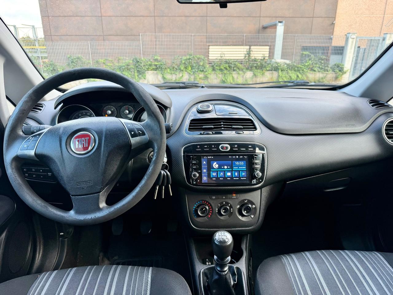 Fiat Punto Evo 1.4benz 2011 73.000km per neopatentati