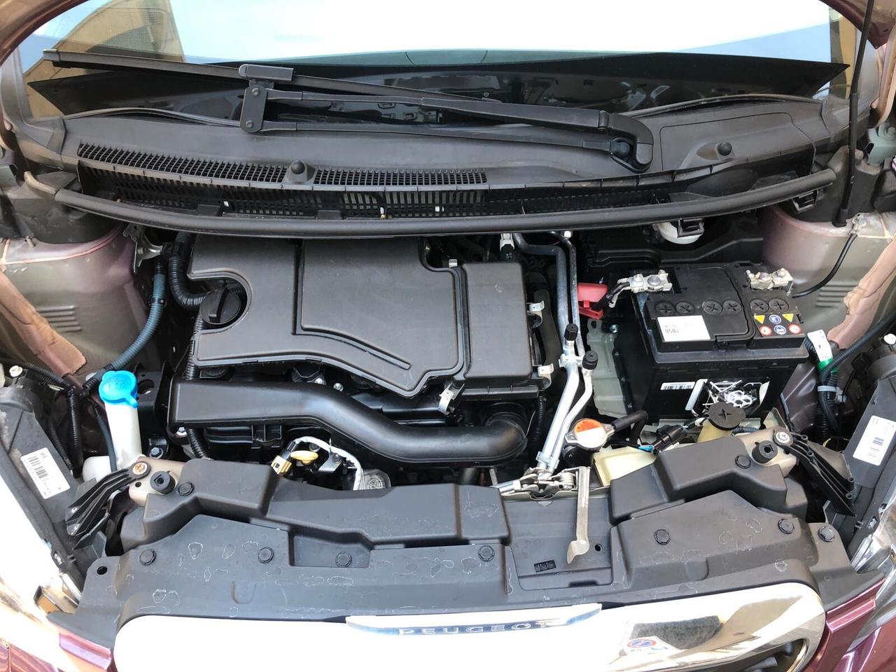 Peugeot 108 VTi 68 5 porte Allure