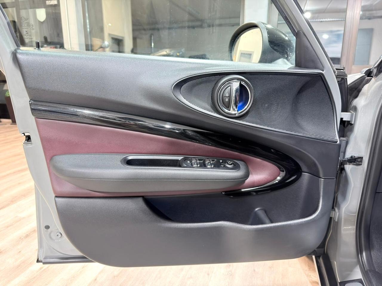 MINI COOPER D CLUBMAN 2.0 150CV AUTOMATICA