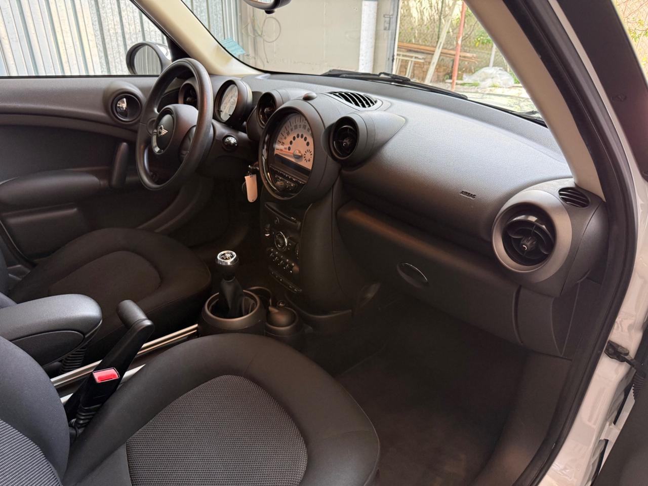 Mini One D Countryman guidabile da neopatentati