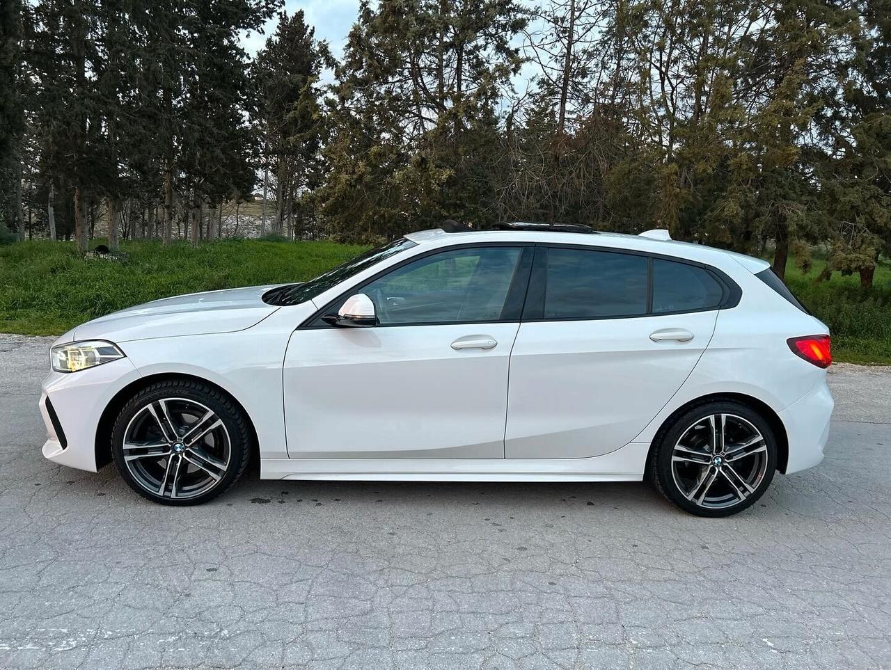 Bmw 118 118d 5p. Msport *TETTO*FULL