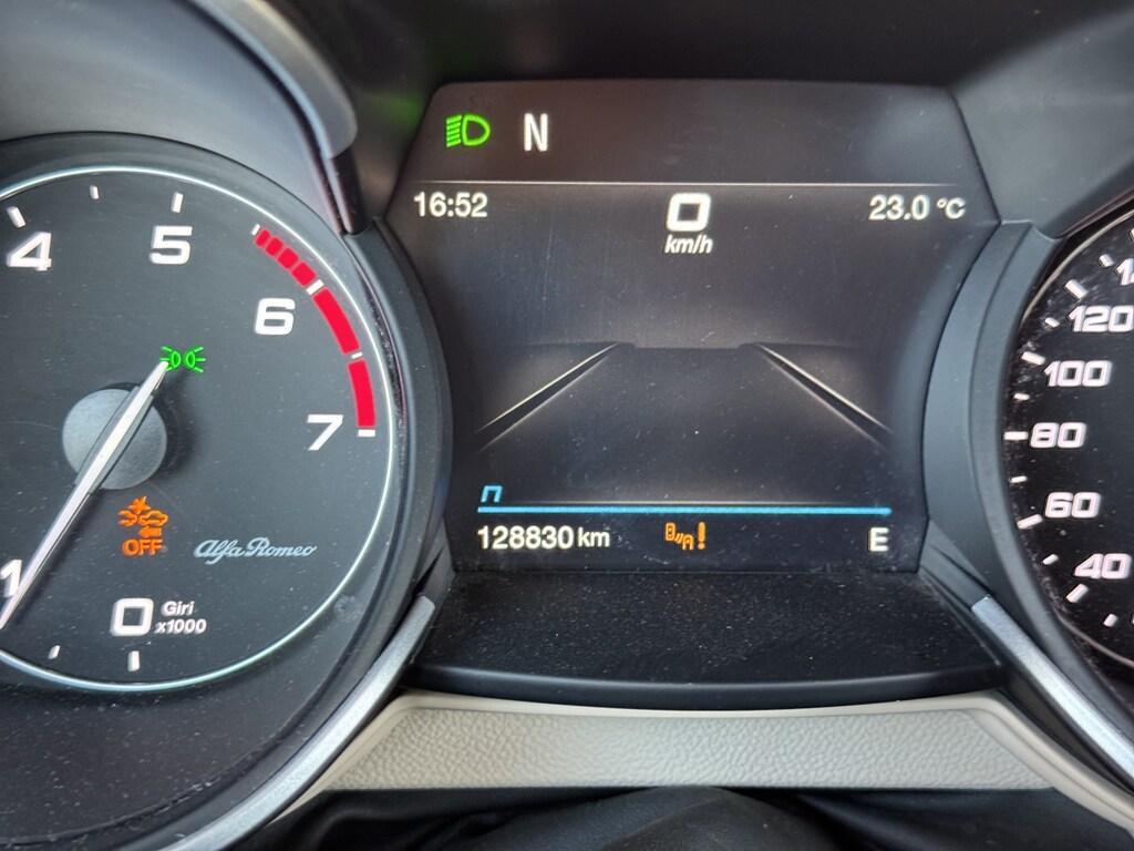 Alfa Romeo Stelvio 2.0 Turbo Ti Q4 AT8