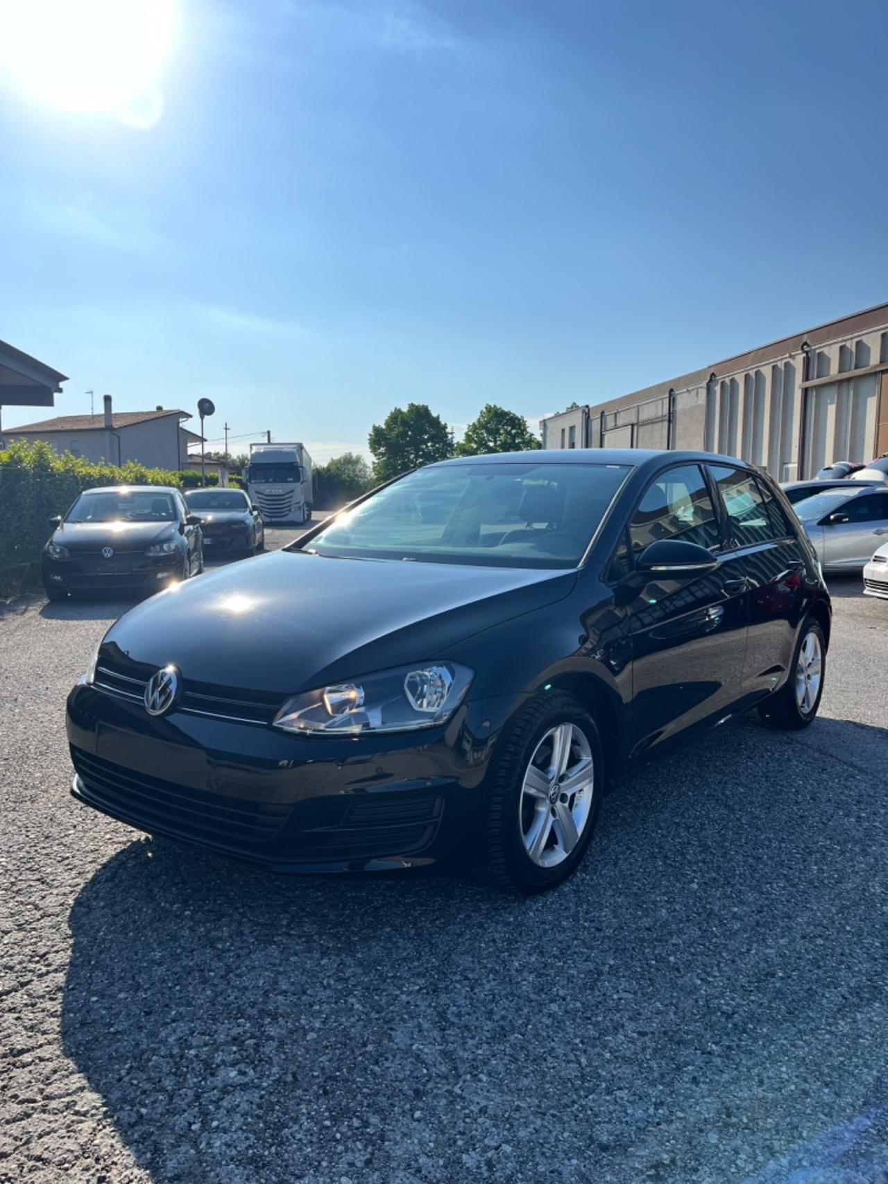 Volkswagen Golf 1.2 TSI 105 CV Neopatentati