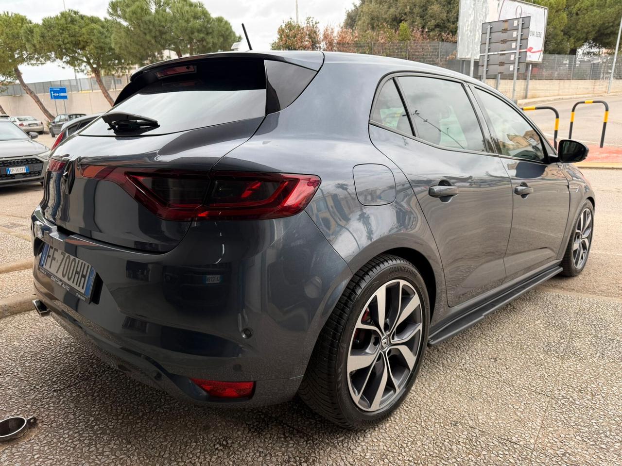 Renault Megane Mégane dCi 8V 110 CV EDC Energy Bose