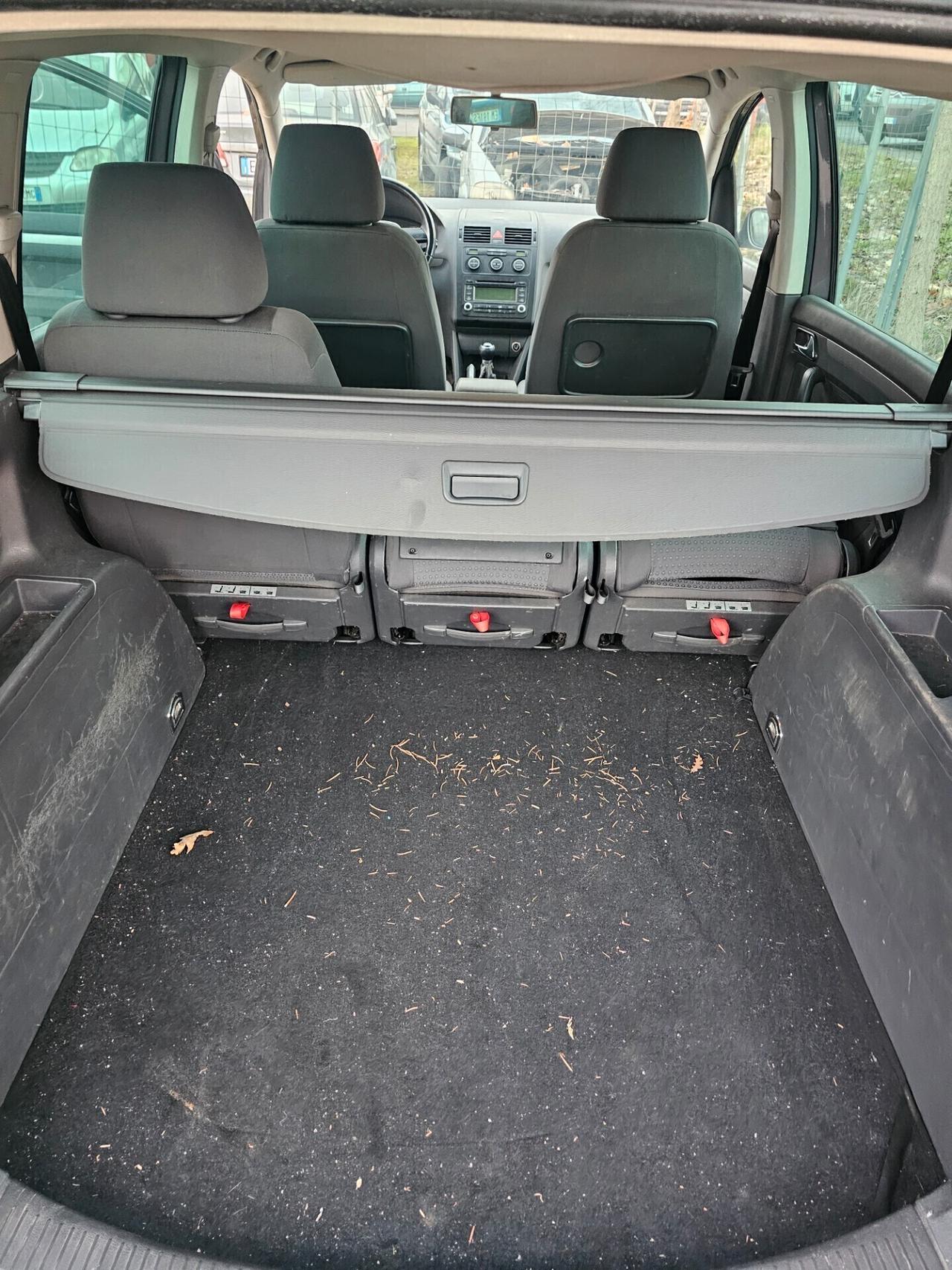 Volkswagen Touran 2.0 16V TDI Highline