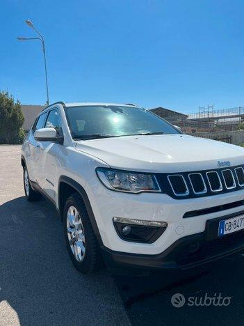 Jeep Compass longitude