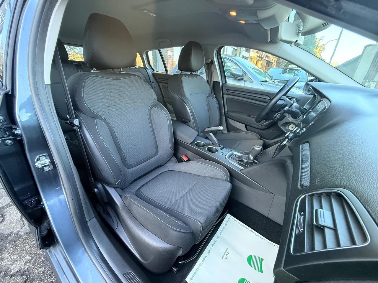 Renault Megane Mégane Sporter Blue dCi 115 CV EDC Business