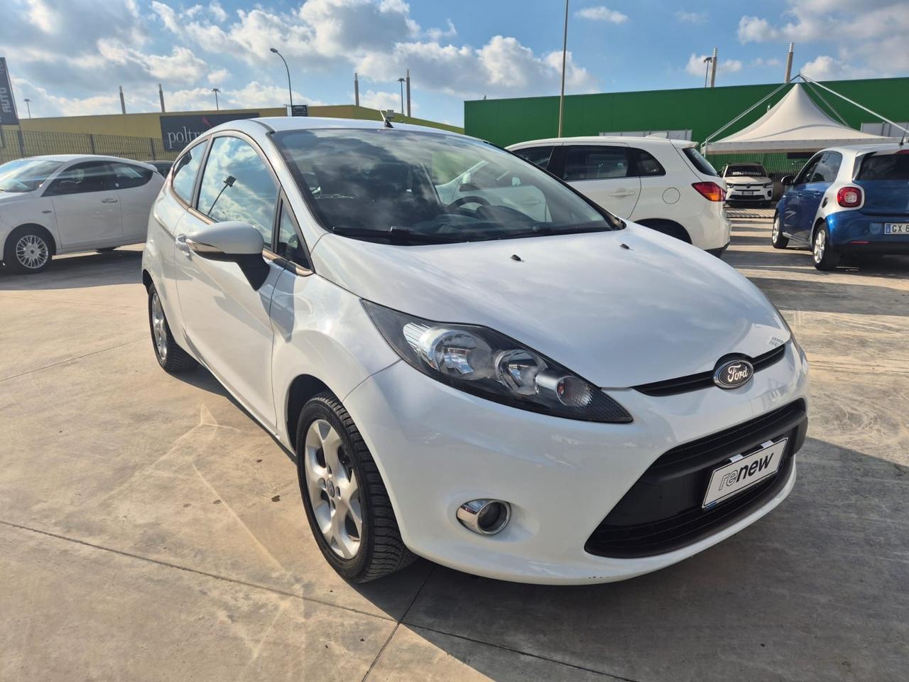 Ford Fiesta 1.4 TDCi 70CV Titanium