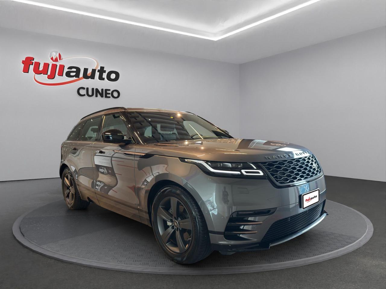 Land Rover Range Rover Velar 2.0 i4 R-Dynamic