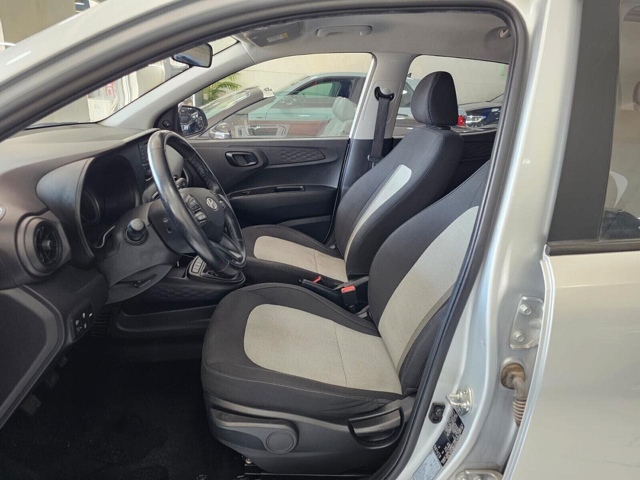 NUOVA HYUNDAI i10 ADVANCED 1.0 BENZ 67CV - UFFICIALE ITALIANA