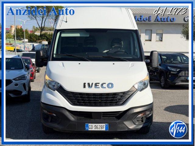 IVECO Daily 35S12 V 2.3 HPT L2H2 Furgone