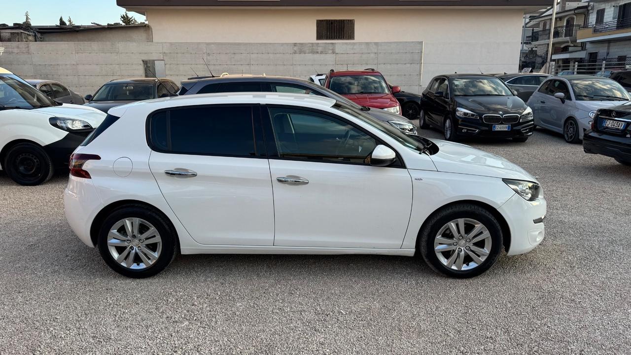 Peugeot 308 1.6 e-HDi 115 CV Stop&Start Business