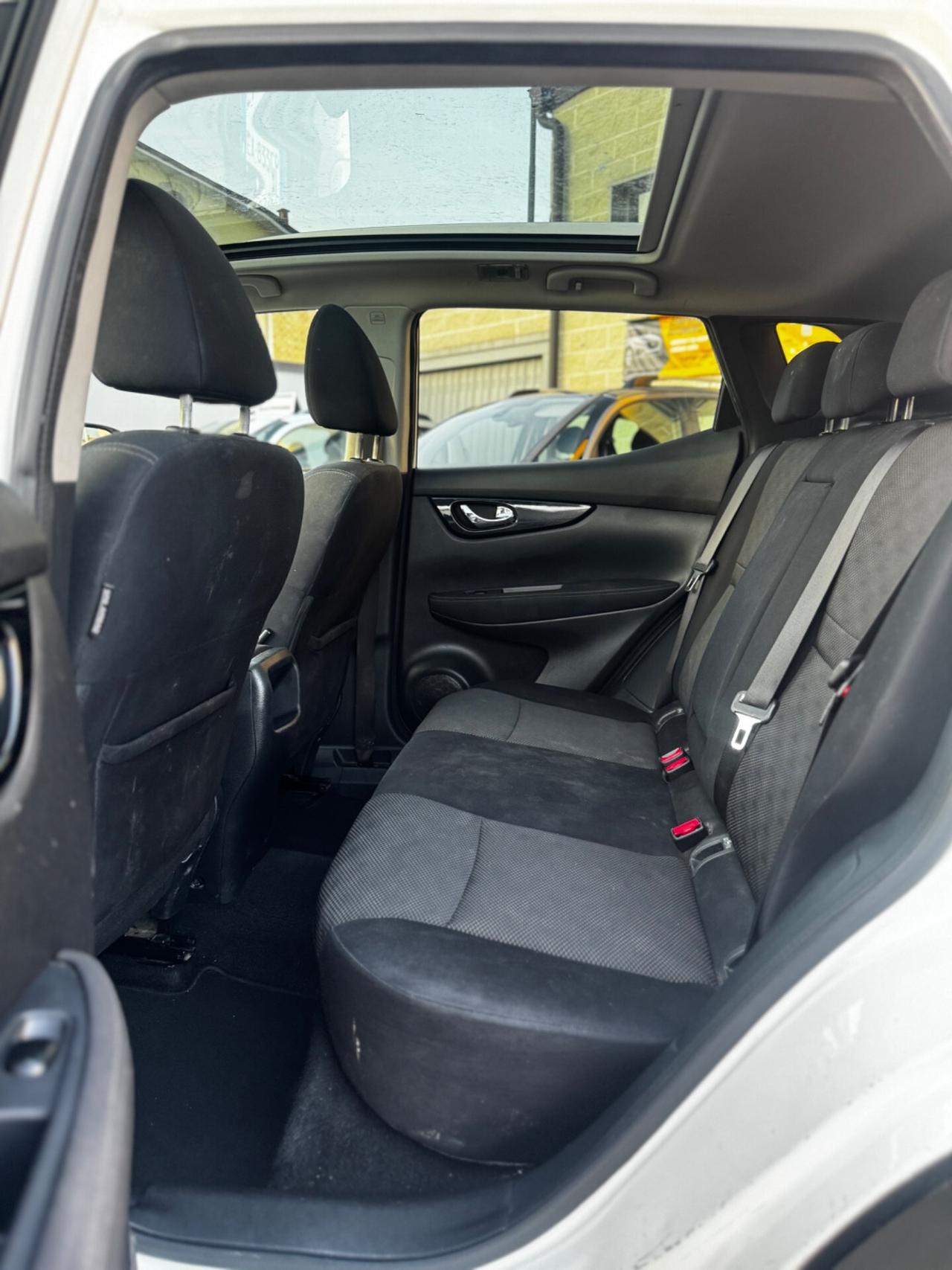 Nissan Qashqai 1.5 dCi Tekna
