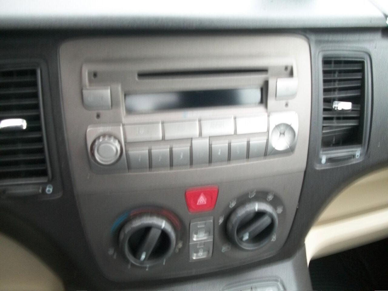 Lancia MUSA 1.3 Multijet 16V 90 CV Oro SI NEOPATENTATI GARANZIA UN ANNO SOSTITUITO MOTORE ATUALMENTE KM 87500 EURO 04 CC 1248 MULTIGET