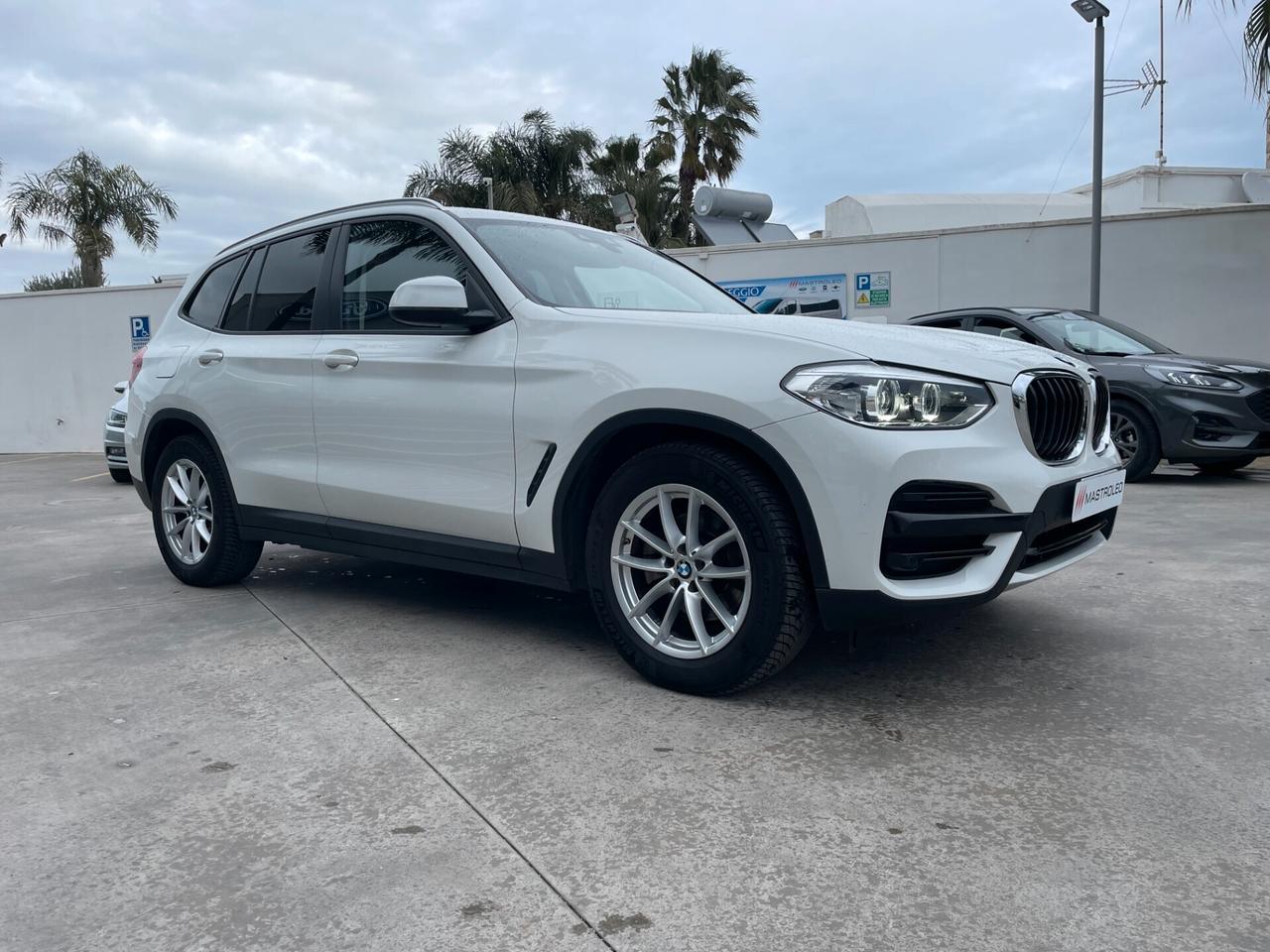 Bmw X3 sDrive18d Business Advantage