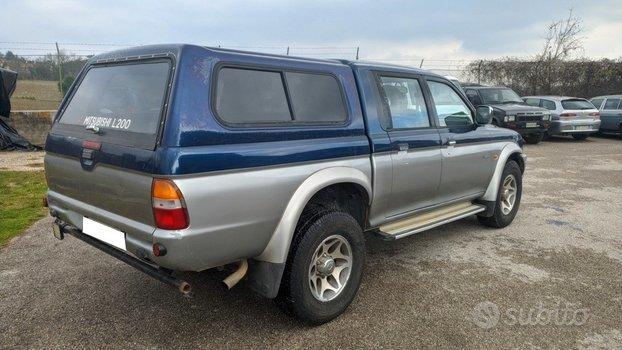 Mitsubishi L200 2.5 TDI 4WD 100CV Cabina Doppia R/D LOCK