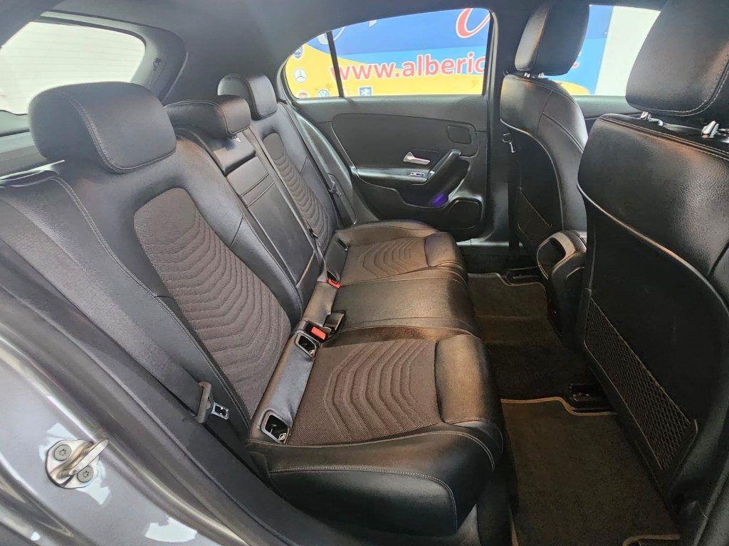 Mercedes-Benz A 180 d Automatic Business Luci Ambient