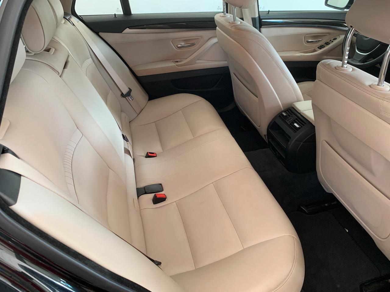 Bmw 520d xDrive Touring Luxury