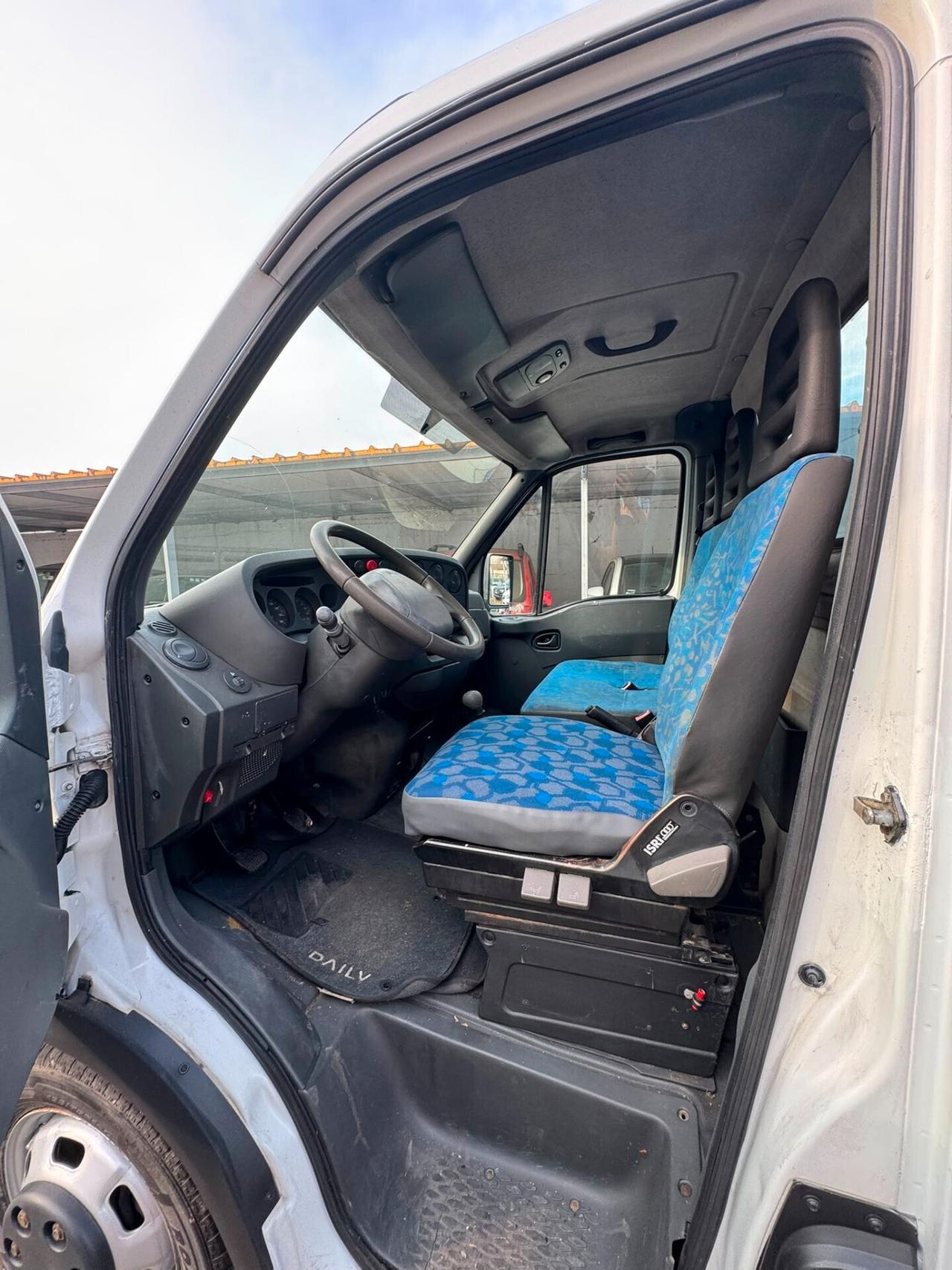 Iveco Daily 35C13D 2.8 TDI PL-DC-RG Cab.