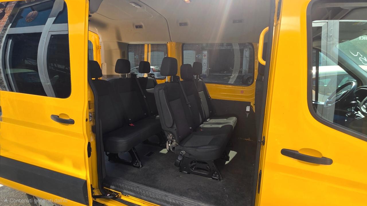 Ford Transit 330 2.0TDCi EcoBlue 130CV PL-TM Combi Trend