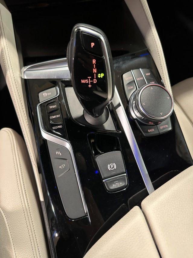 BMW M550 d xDrive Touring-Sedili Vent/Risc-Night Vision-IVA