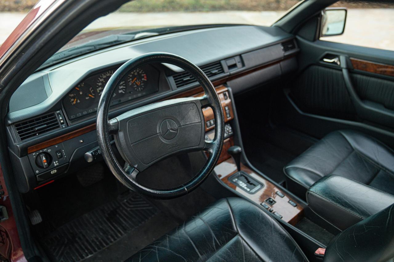 Mercedes-benz CE 300 24V COUPE - MER00270