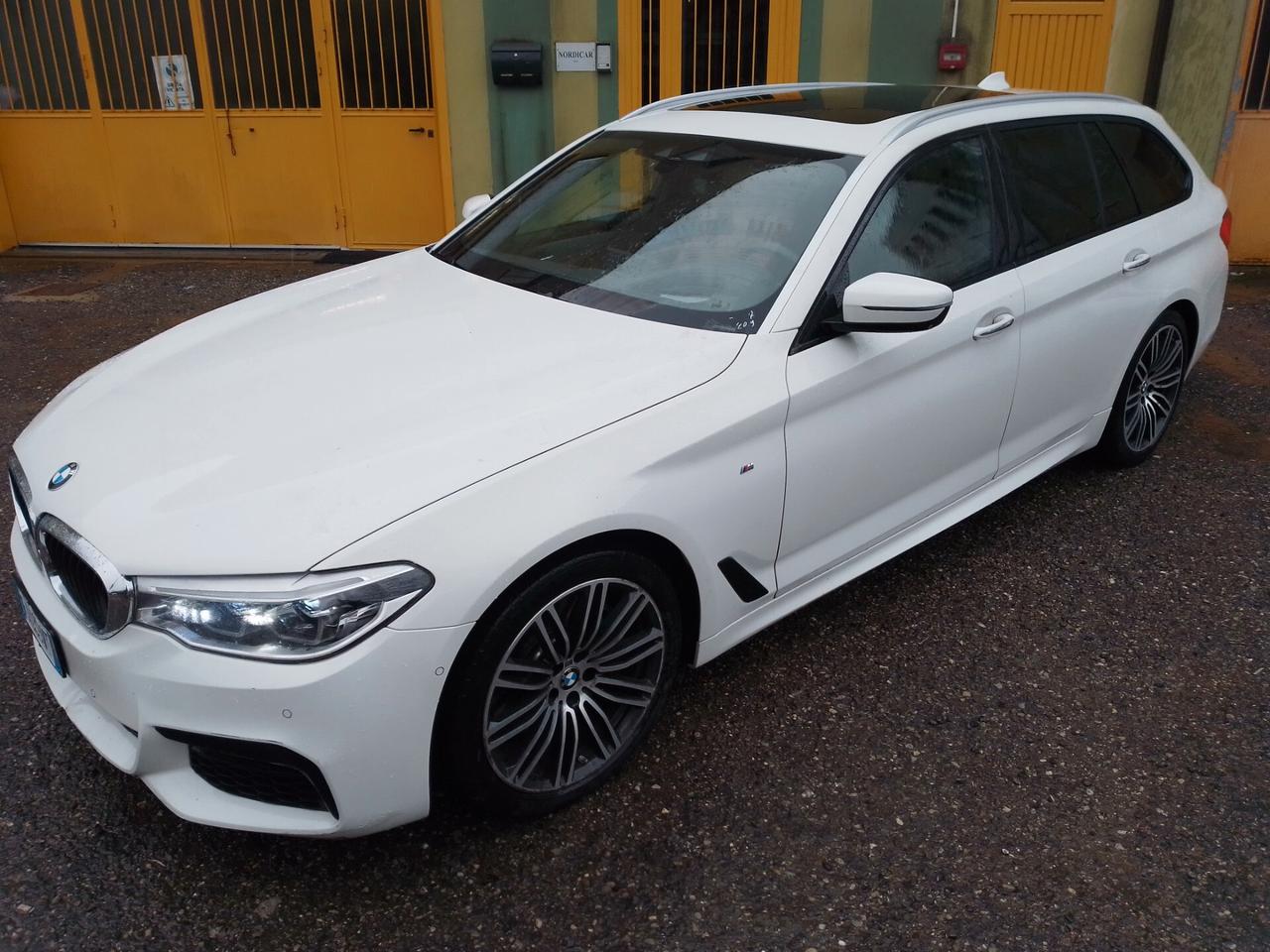 BMW 530 D xDrive Touring Msport STRAFULL PERFETTA FINANZIABILE