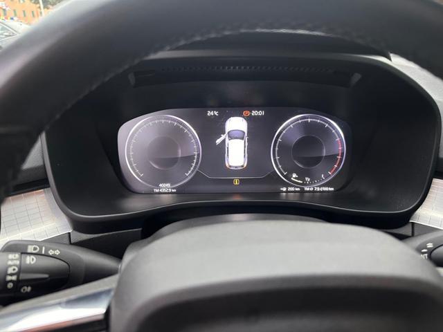 VOLVO XC40 T2 automatico Essential