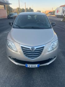 Lancia Ypsilon 0.9 TwinAir 85 CV 5 porte Metano Ecochic Gold