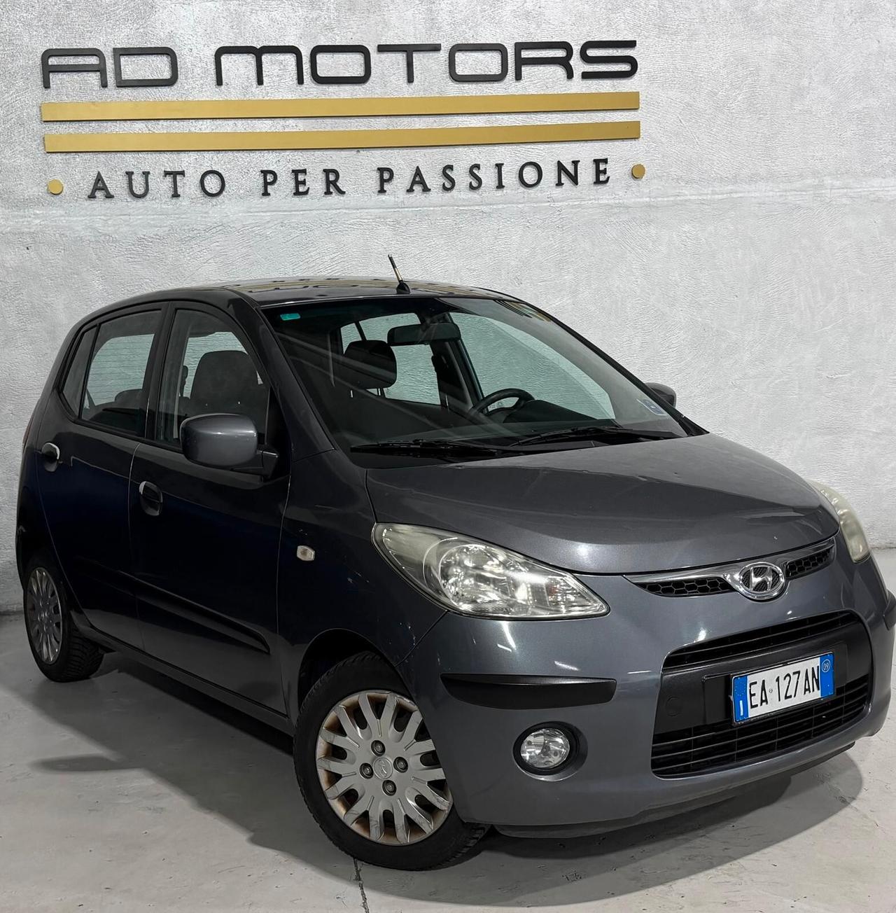 Hyundai i10 Gpl Neopatentati Distribuzione Nuova