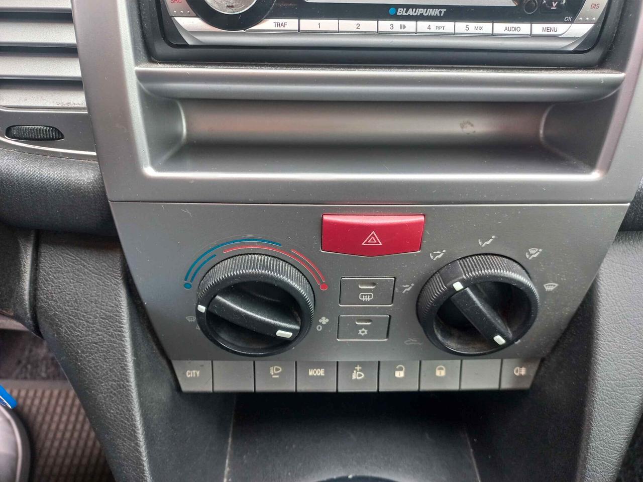 Lancia Ypsilon 1.2 Oro