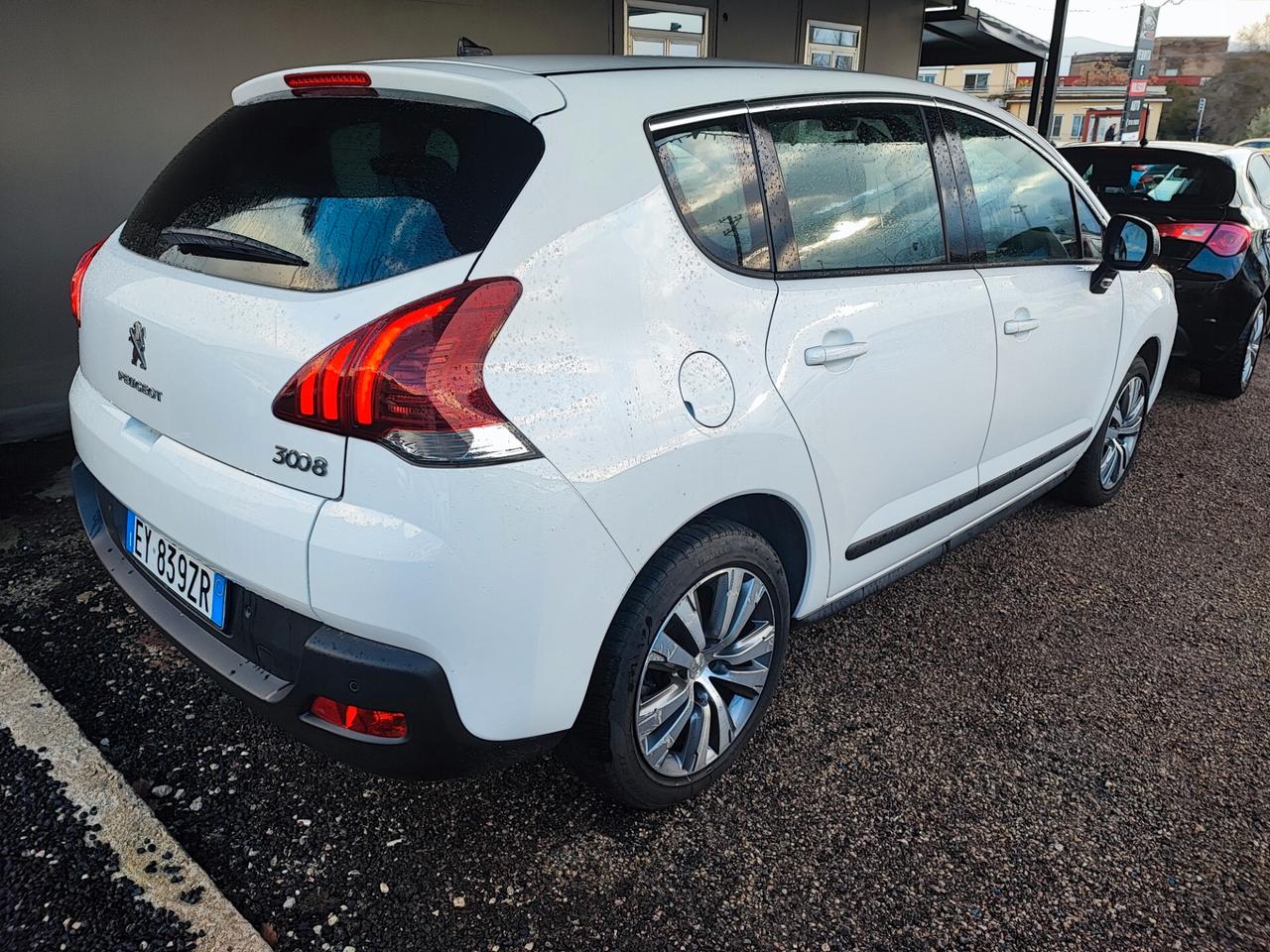 Peugeot 3008 1.6 HDi 115CV Active